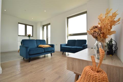3 bedroom flat for sale, Armada Way, London