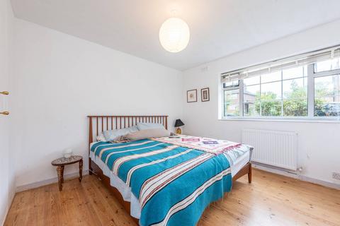undefined, Crescent Road, New Barnet, Barnet, EN4