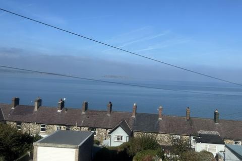 3 bedroom semi-detached house for sale, Pendalar, Llanfairfechan