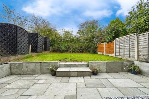 undefined, Cudworth Road, Manchester