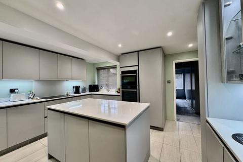 undefined, Philip Drive, Flackwell Heath HP10