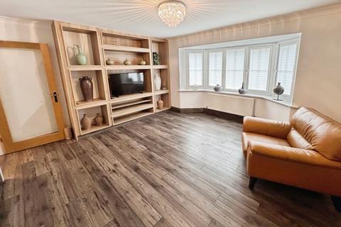 undefined, Larkspur Close, Hall Ith Wood