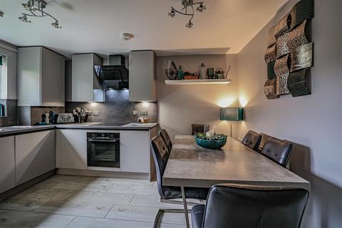 undefined, Gilroy Road, Hemel Hempstead, HP2