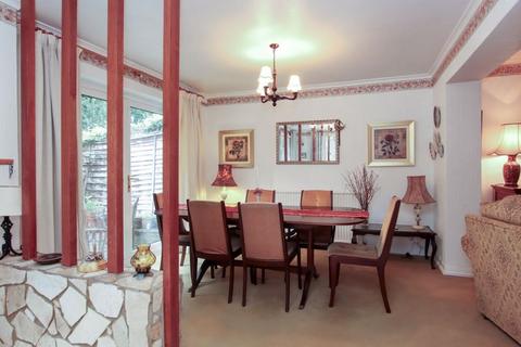 3 bedroom semi-detached house for sale, Neptune Drive, Hemel Hempstead