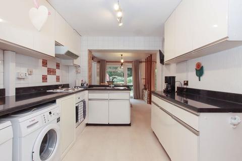 3 bedroom semi-detached house for sale, Neptune Drive, Hemel Hempstead