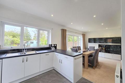 2 bedroom detached bungalow for sale, Maycroft, Pinner