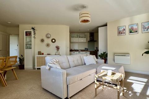 1 bedroom flat for sale, Wallis Square, Farnborough GU14
