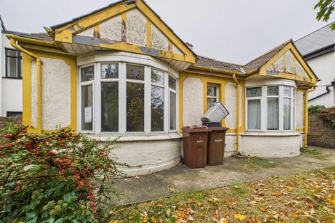 undefined, London Road, Gillingham