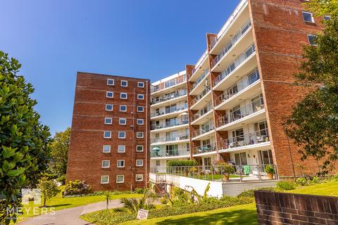 2 bedroom flat for sale, Sandbourne Road, Bournemouth, BH4 8