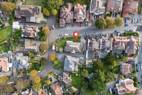 6 bedroom property for sale, Glen Road, Boscombe Manor