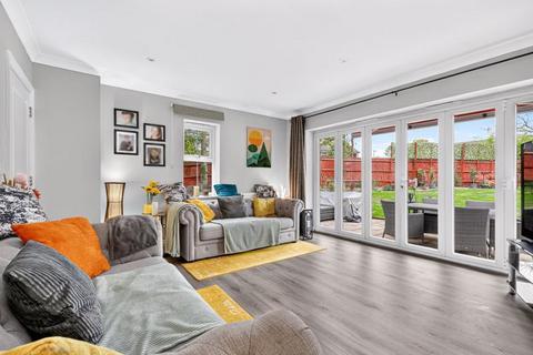 5 bedroom detached house for sale, Highfield Park, Row Town KT15