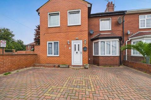 5 bedroom semi-detached house for sale, Swanhill Lane, Pontefract WF8