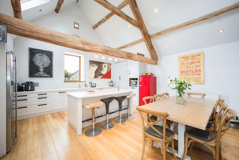 Kitchen / Breakfast