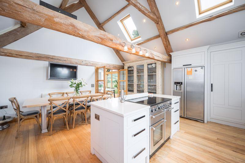 Kitchen / Breakfast