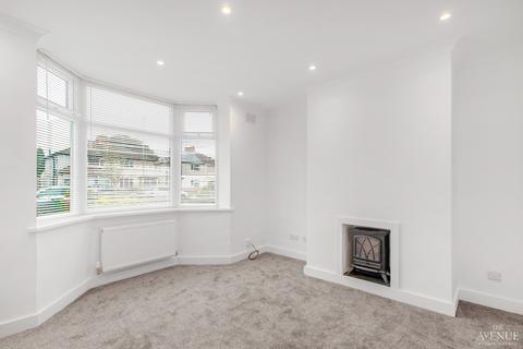 3 bedroom semi-detached house to rent, New Road, Aldridge, Walsall, WS9 0JN