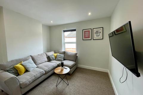 undefined, Lincoln LN5