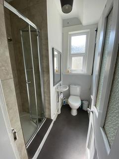 4 bedroom house share to rent, 32 Eton Place