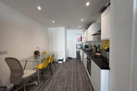 undefined, 61A Ebrington Street