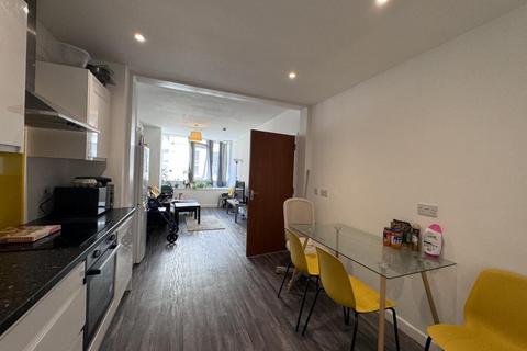undefined, 61A Ebrington Street