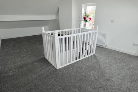 TYAS GROVE, LEEDS, LS9 9BG