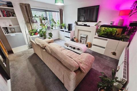 7 Annes Close, Nottingham, NG3 6DB