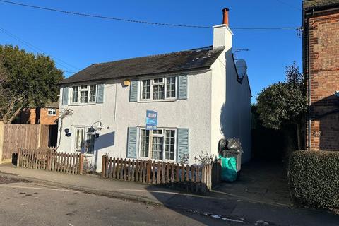 3 bedroom detached house for sale, Station Road, Halstead, Sevenoaks, Kent, TN14 7DJ