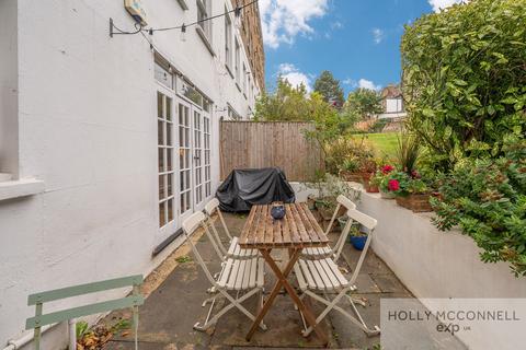 Flat 1, 73 Gipsy Hill, London, SE19 1QH