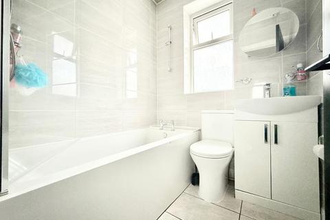 41 Applecroft Road, Luton, LU2 8BB