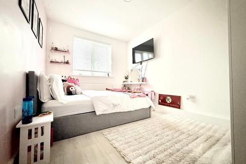 41 Applecroft Road, Luton, LU2 8BB