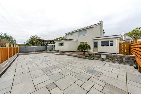 3 bedroom detached house for sale, The Links, Amlwch, Isle of Anglesey, LL68