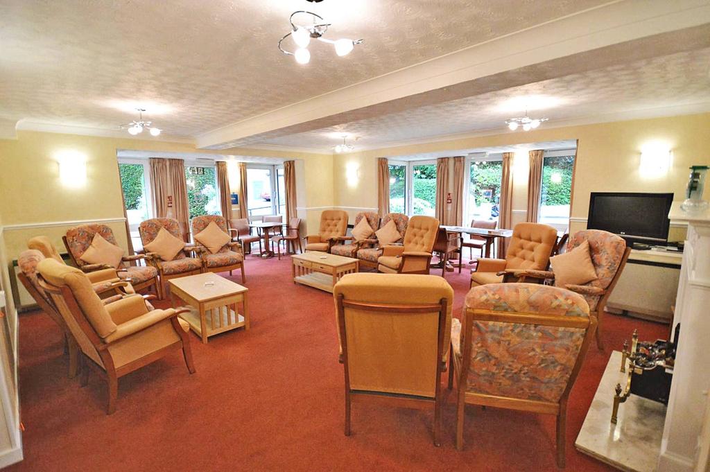 Communal Lounge
