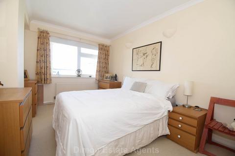 1 bedroom flat for sale, Harbour Tower, Trinity Green