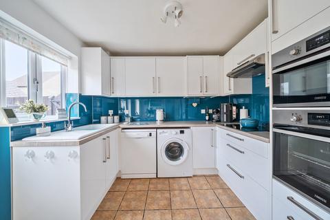 3 bedroom link detached house for sale, Bosham Close, Earley, Reading