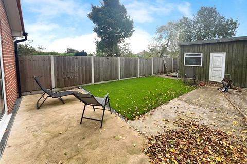 1 bedroom bungalow for sale, Langwell Drive, Forest Town, Mansfield