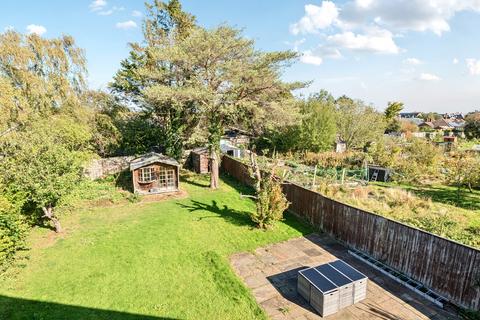 undefined, Cranbourne Avenue, Windsor, Berkshire