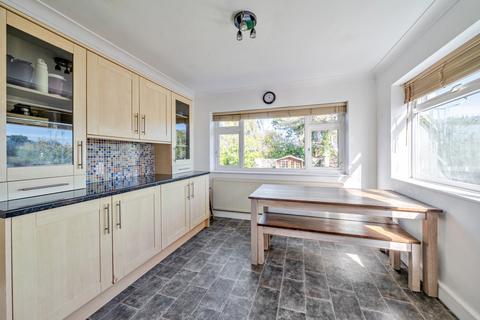 undefined, Cranbourne Avenue, Windsor, Berkshire