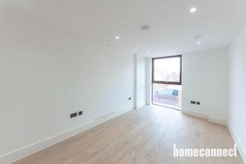 2 bedroom flat to rent, Colts Village Apartments,  Barking Road, London