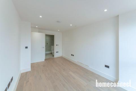 2 bedroom flat to rent, Colts Village Apartments,  Barking Road, London