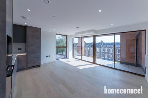 2 bedroom flat to rent, Colts Village Apartments,  Barking Road, London