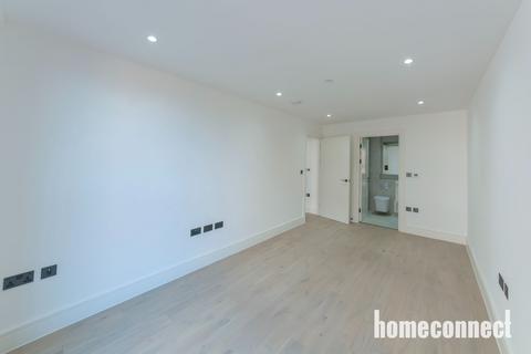 2 bedroom flat to rent, Colts Village Apartments,  Barking Road, London