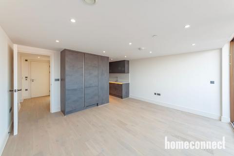 3 bedroom flat to rent, Colts Village Apartments,  Barking Road, London