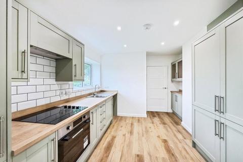 undefined, Manor Close, Cosgrove, Milton Keynes, Bucks, MK19
