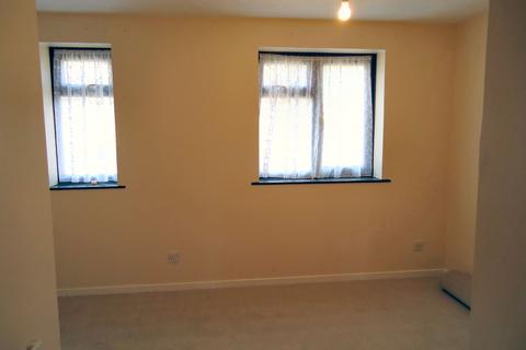 2 bedroom house to rent, The Laurels, Uckfield TN22