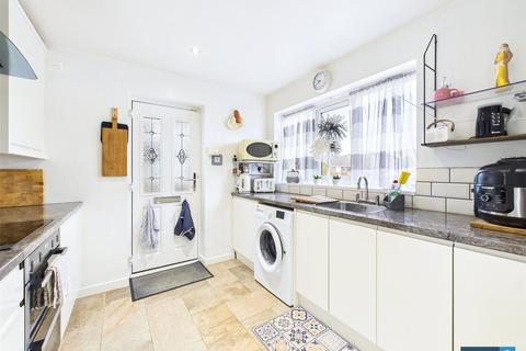 undefined, Fenton Close, Armthorpe, Doncaster, South Yorkshire, DN3