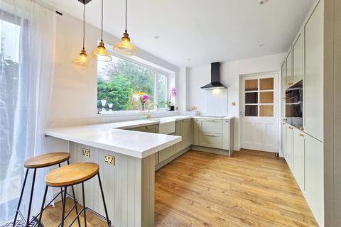 4 bedroom detached house for sale, Oaklands Drive, Rawtenstall, Rossendale, BB4