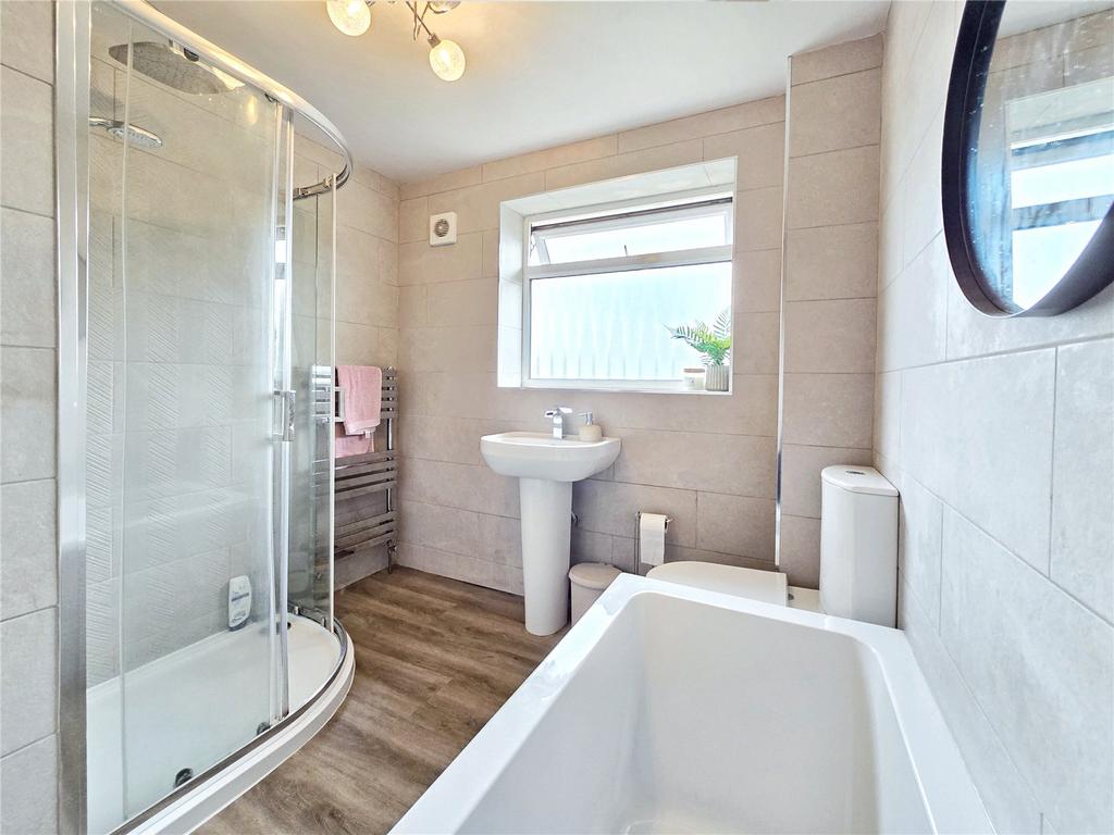 Four-Piece Bathroom