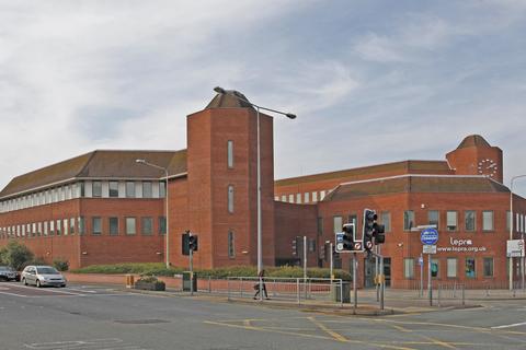 Office to rent, 27-28 Middleborough Colchester CO1 1TG