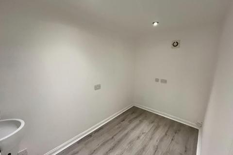 Retail property (high street) for sale, 18 Campbell St Dunfermline KY12 0QJ