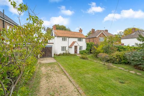 4 bedroom detached house for sale, Orchard Road, Guildford GU4