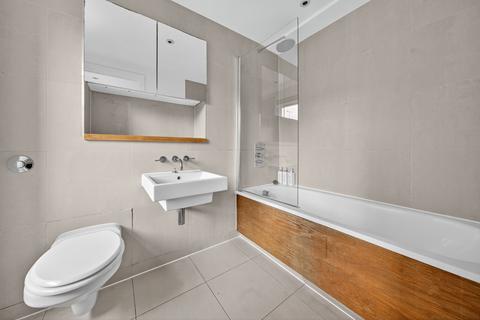 2 bedroom flat for sale, 70 Acton Street, London WC1X